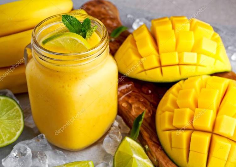 Easiest Way to Make Any-night-of-the-week Larissa’s Fresh Tumeric And Mango Lassi (Smoothie)