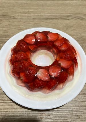 Foto resep Pudinb merah putih strawberry cheese