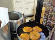 Una foto de sopaipilla con royal