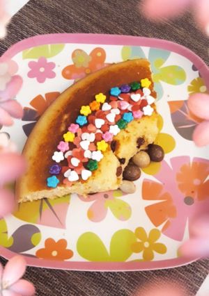 A picture of Raisin cake.