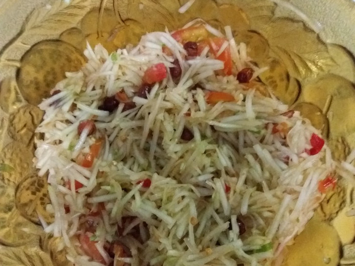 Langkah Mudah untuk Menyiapkan Papaya salad ala maya Anti Gagal