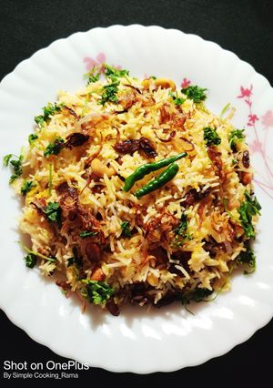 A picture of Zafrani Pulao.
