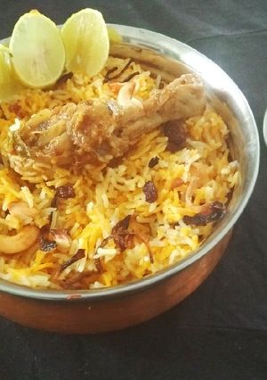 A picture of Malabar Chicken Biryani.