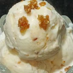 வாழைப்பழ ஐஸ் கிரீம் (Vaazhaipazha ice cream recipe in tamil) A picture of வாழைப்பழ ஐஸ் கிரீம் (Vaazhaipazha ice cream recipe in tamil).