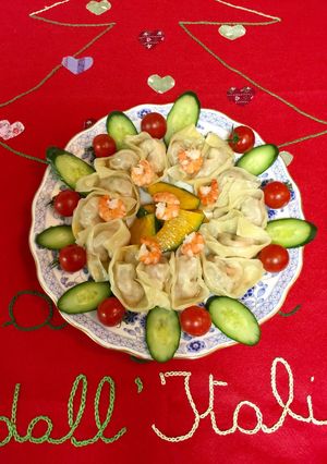 A picture of Christmas Chicken and Shrimp Dumplings.