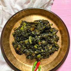 A picture of Moms secret gandhali recipes.