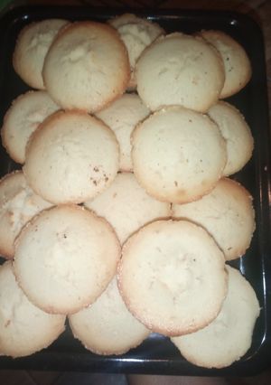 A picture of Lemon Muffin Cakes.