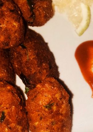 A picture of Tuna Kebabs.