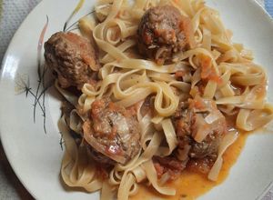 Una foto de Fideos con albóndigas (La Dama y el Vagabundo)