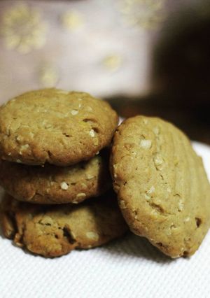 A picture of Multigrain Honey Oats Cookies.