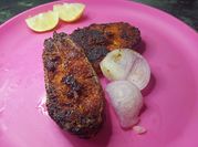 A picture of table spoon ginger garlic paste