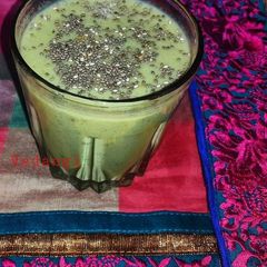 Banana Apple and Spinach Smoothie A picture of Banana Apple and Spinach Smoothie.
