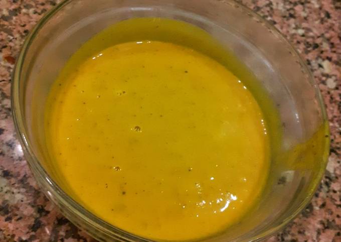 How to Make Super Quick Homemade Tumeric-butternut soup
