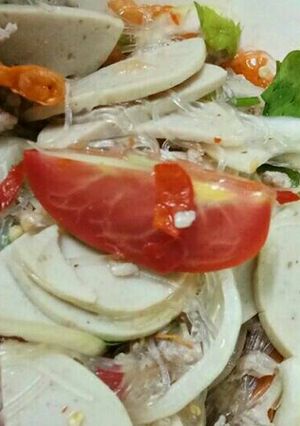 รูปของ ยำวุ้นเส้นหมูยอ