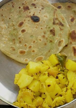 A picture of Breakfast platter.
