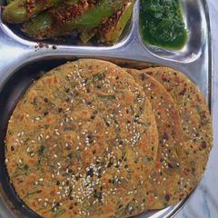 A picture of Sorghum Paratha(jawar ka paratha).