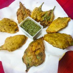A picture of Spinach fritters.