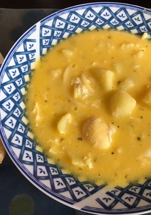 Una foto de Sopa de queso y papa