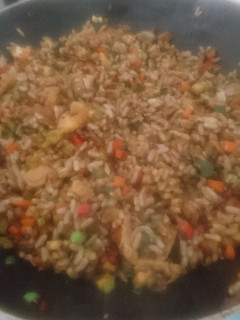 Una foto de Arroz frito, práctico