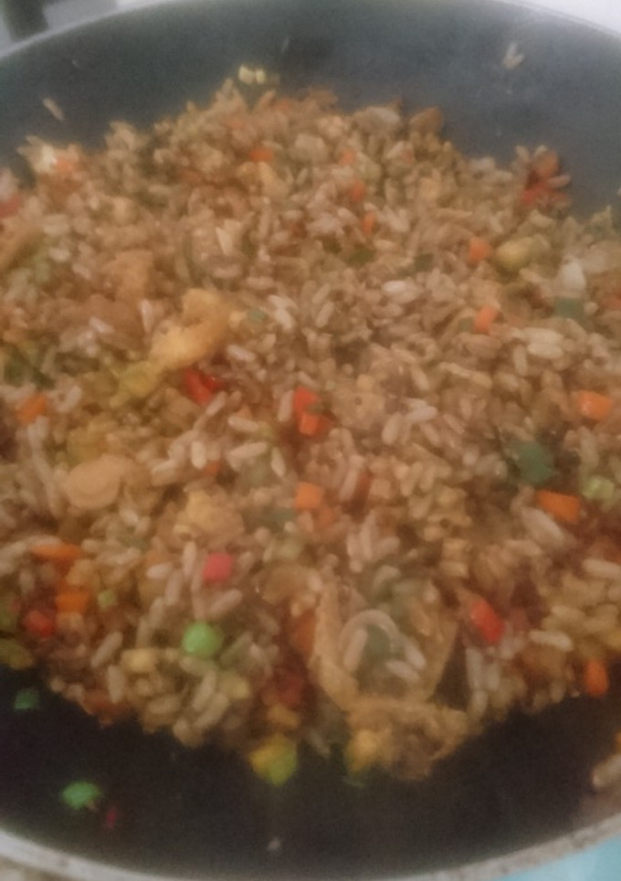 Una foto de Arroz frito, práctico