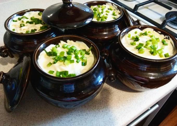 Блюда в горшочках в духовке - 10 простых и вкусных рецептов с пошаговыми фото