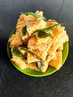 खमण ढोकळा (khaman dhokla recipe in marathi) रेसिपी चे मुख्य फोटो