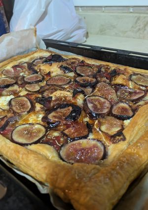 Una foto de Hojaldre de Higos y Queso de Cabra