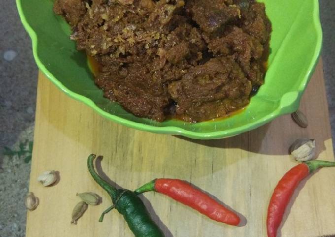 260. Rendang Sapi