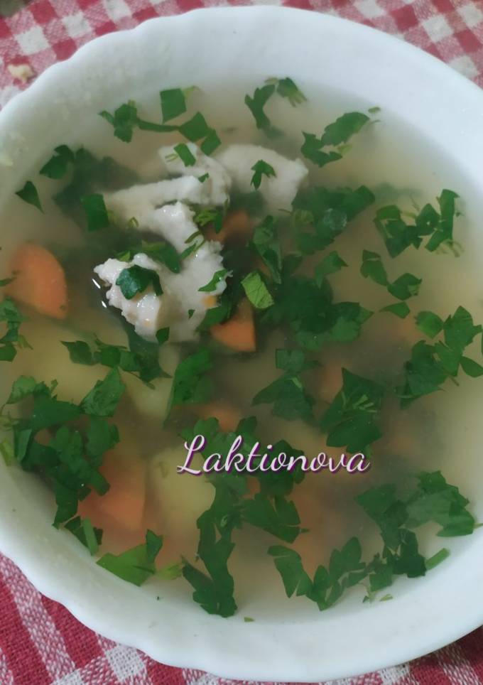 Уха зі щуки