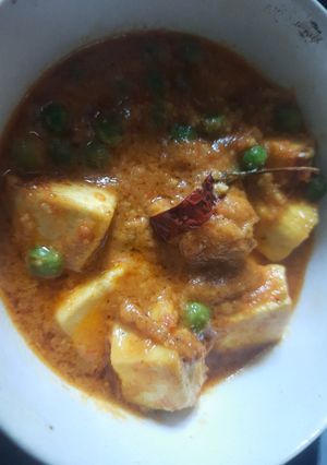 মটর পনির (matar paneer recipe in Bengali) রেসিপির প্রধান ছবি