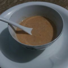 A picture of Mayo chutney.