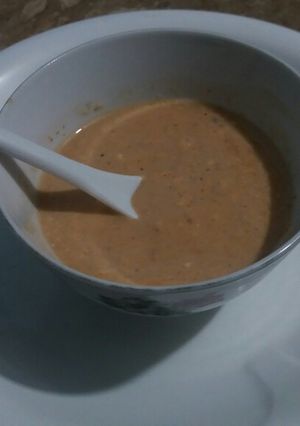 A picture of Mayo chutney.