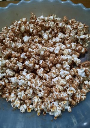 Una foto de Pochoclos con chocolate para mimarnos