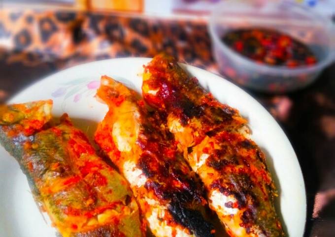 Resep Ikan Panggang Teflon Oleh Annisa Sr Cookpad