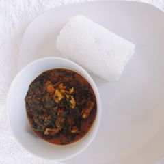 A picture of Vegetable soup with tuwon shinkafa.