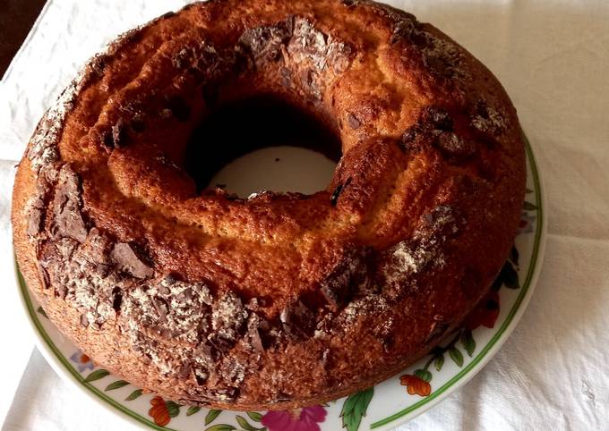 Ciambella con marroni e cioccolato