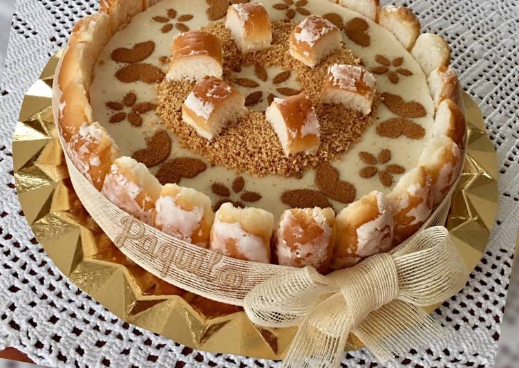 Tarta de horchata con fartons