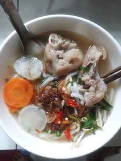 Hình của món Bánh canh giò heo.
