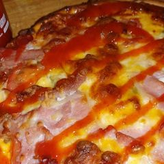 My tasty smoked bacon and pepperoni pizza A picture of My tasty smoked bacon and pepperoni pizza.