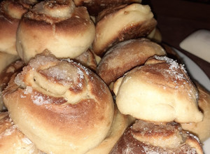 Una foto de "Torta 80 golpes"