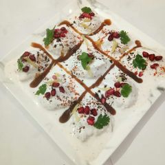 A picture of Dahi Bhalla.