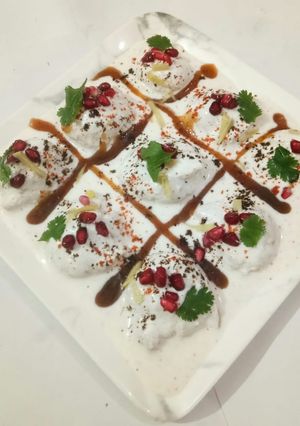 A picture of Dahi Bhalla.