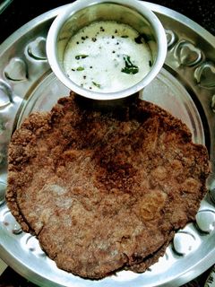 ராகி சப்பாத்தி (Ragi Chapathi recipe in tamil) செய்முறை முக்கிய புகைப்படம்