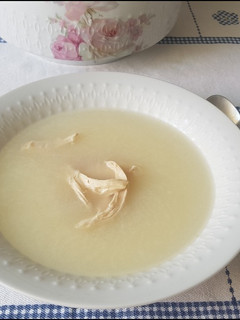 Una foto de Sopa de pollo receta de la yaya Salvadora