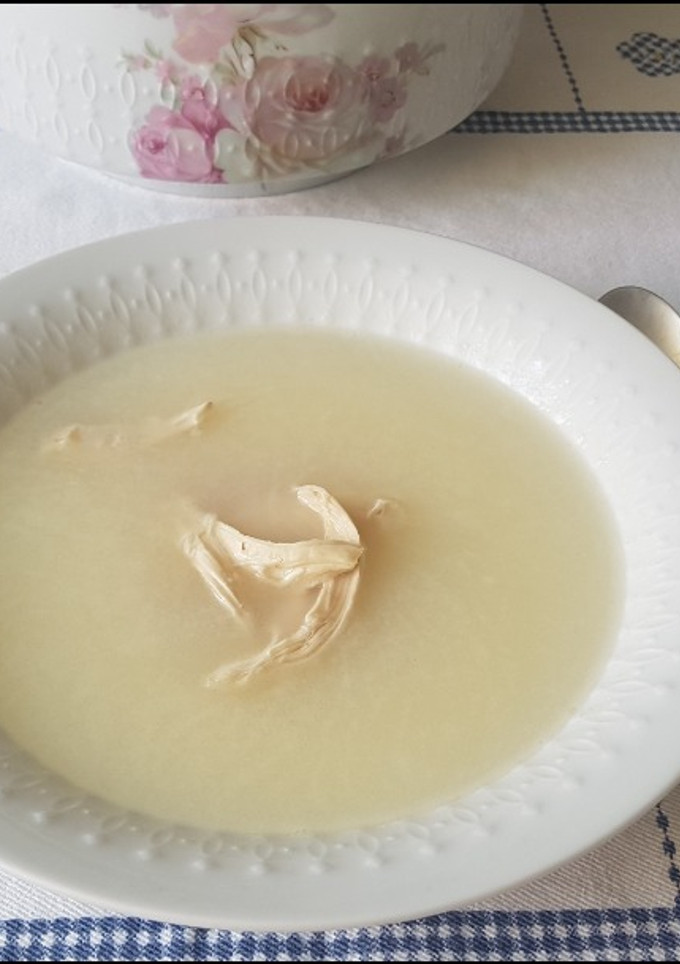 Una foto de Sopa de pollo receta de la yaya Salvadora