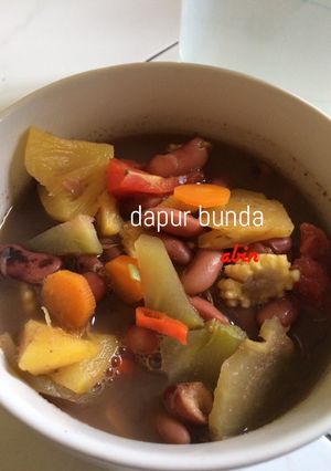 Foto resep Sup let it bean (sup kacang merah dengan sayuran)