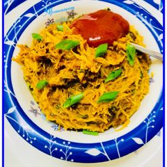 A picture of Spring onions vermicelli for breakfast.