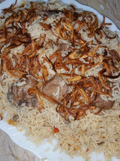 A picture of Mutton yakhni pulao.