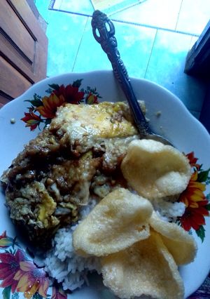 Foto resep Telur ceplok sambal kacang