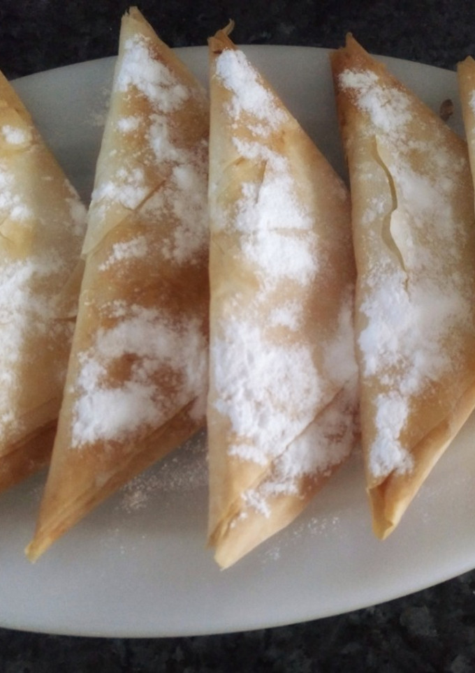 Una foto de Pañuelos de hojaldre rellenos